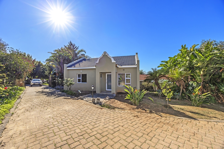 6 Bedroom Property for Sale in Door De Kraal Western Cape
